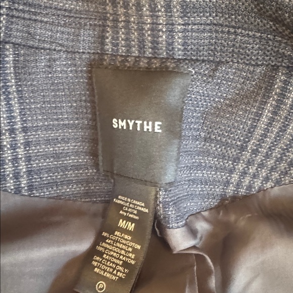 SMYTHE Double Breast Blazer in Navy - Picture 4 of 6